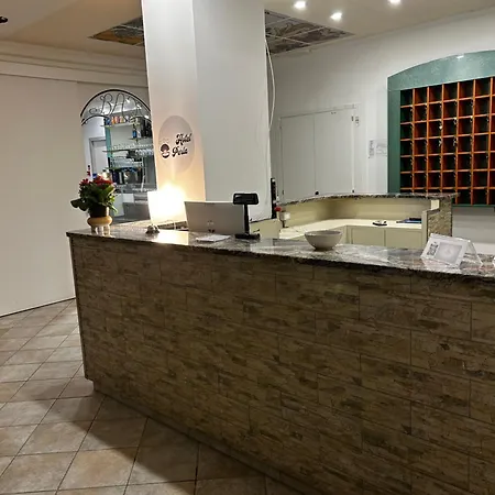 Perla 3*